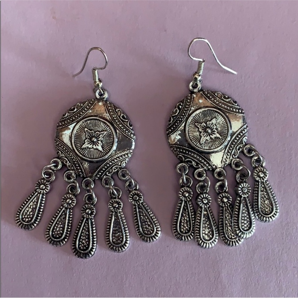 🌵3 for $10🌵 11 Pairs of Earrings